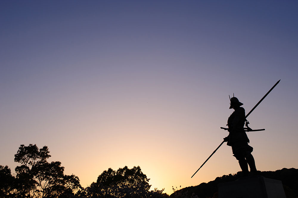 日本経済の発展に貢献を